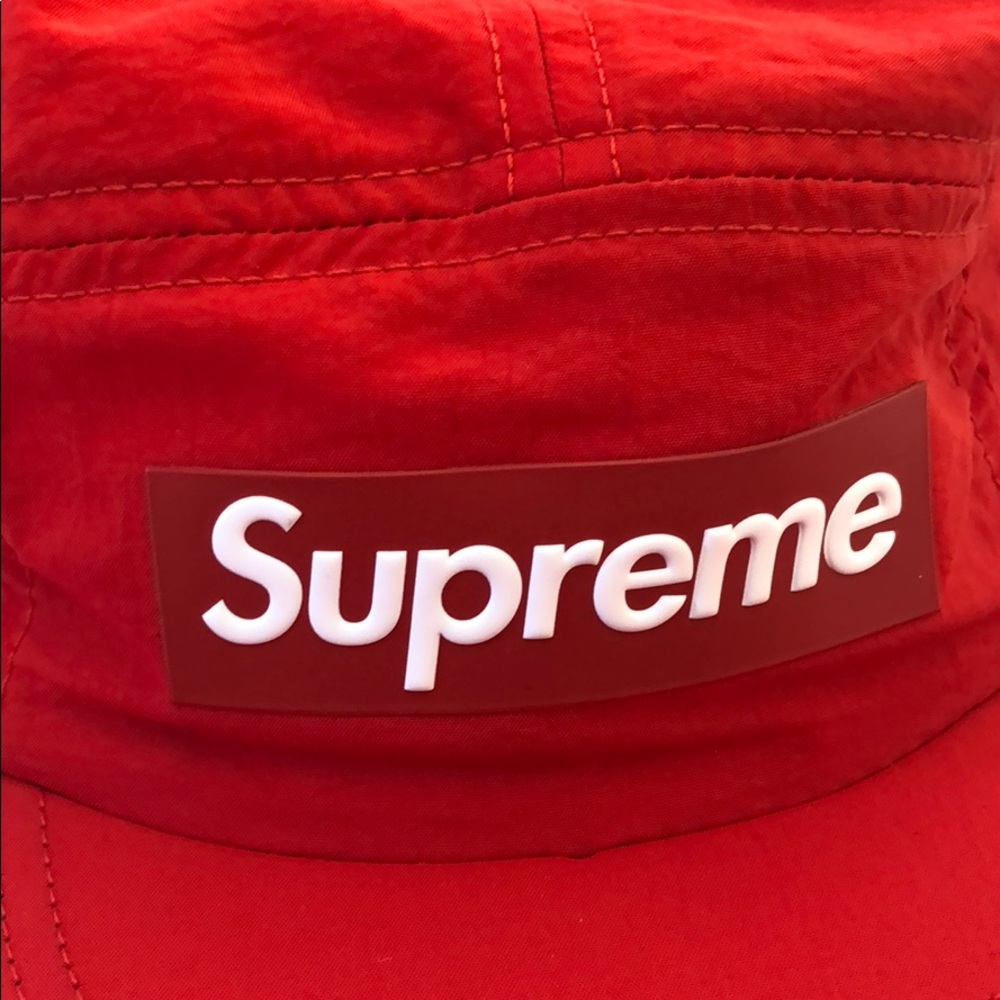 SOLD! Supreme Raised Logo Patch Camp Cap Red - Picture 2 of 7